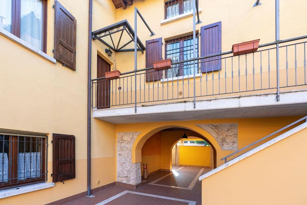 Casa Brilde, Appartamento Con Piscina Saló Exterior foto